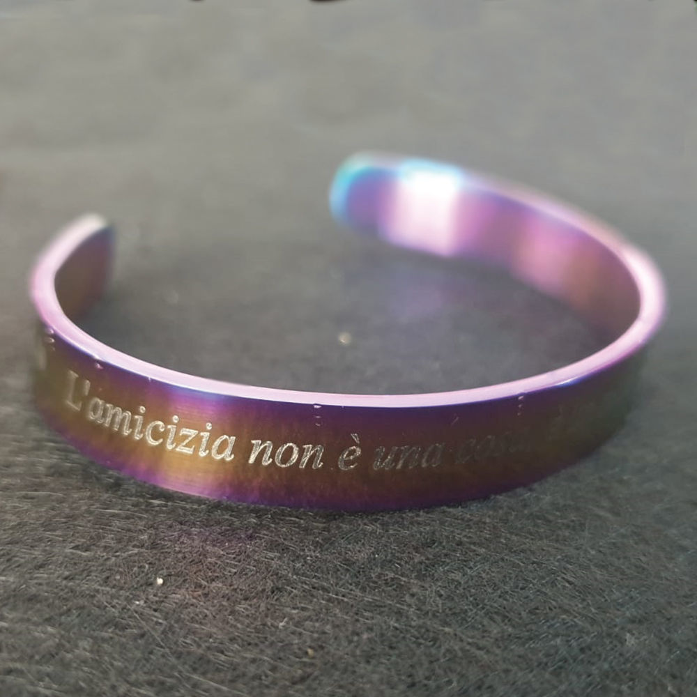 Bracciale in Acciaio con Incisione Personalizzata