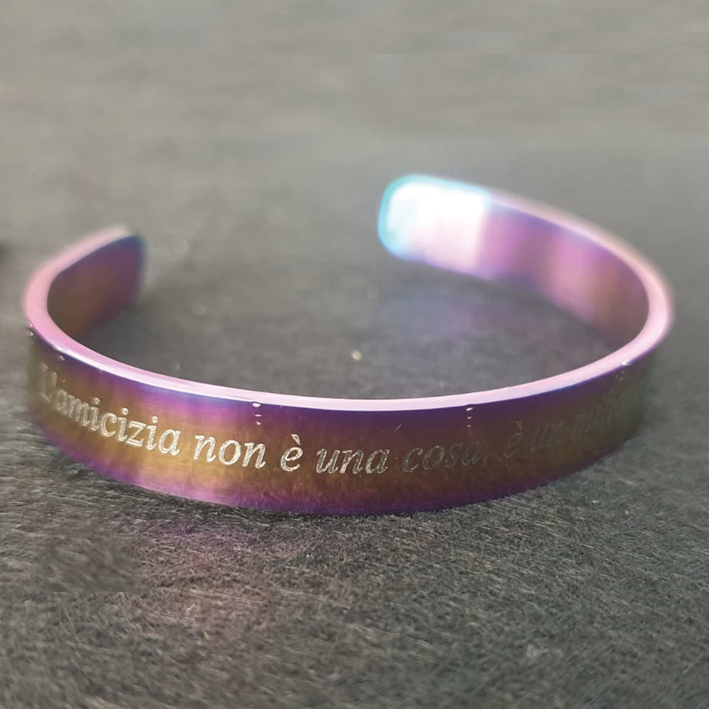 Bracciale in Acciaio con Incisione Personalizzata