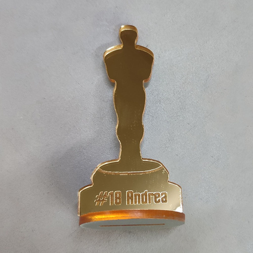 Segnaposto in Plexiglass Personalizzato a forma di Oscar